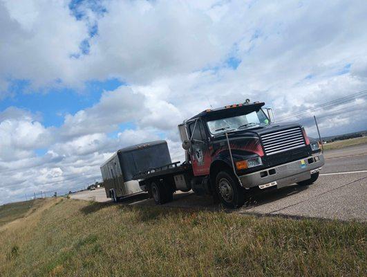 truck broke down while hauling your trailer?
 no problem! we are ready to haul your trailer anywhere in Colorado.