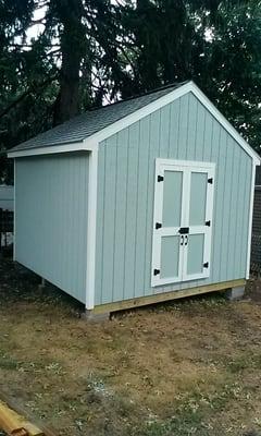 My awesome shed with defective siding. Thank you Viola Brothers