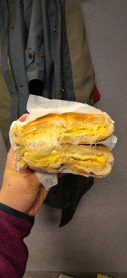 $2.50 egg and cheese