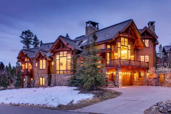 Timber Trail Lodge - Slopeside in Breckenridge at it's finest!