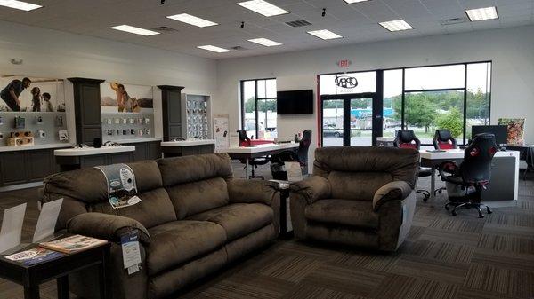 Come in and relax while our friendly staff handles all of your wireless needs!