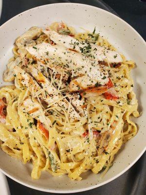 Chicken Alfredo