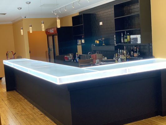 The bar with the 9 panels lights only... not marble yet