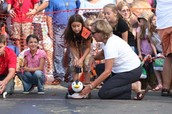 Manhattan Beach Pumpkin Races