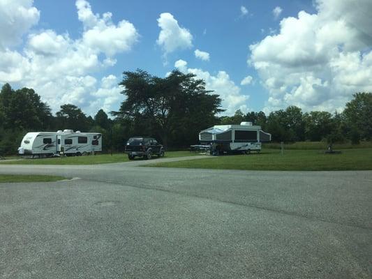 Camping spot 001 at Grayson Lake State Park