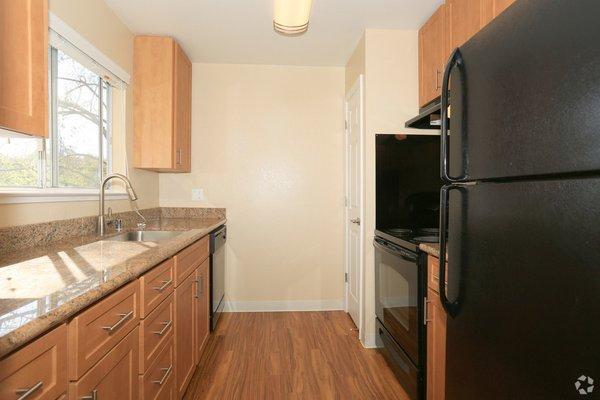 One bedroom granite kitchen