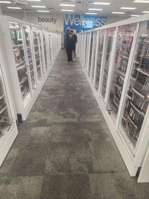 Aisle 2 completely locked