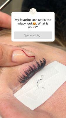 Wispy lash set