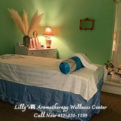 Welcome to Lilly's莉 Aromatherapy Wellness Center