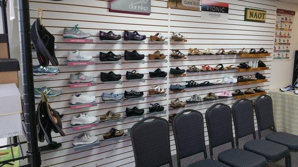 Looking to kick around Spring Hill Florida in a comfortable pair of sandals? We carry some of the most comfortable sandals you'll ever wear.