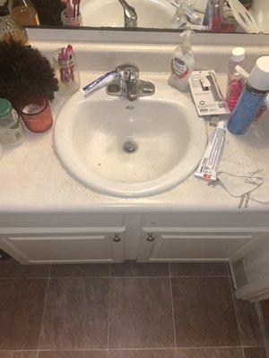 Bathroom sink Before
 Cleaning.