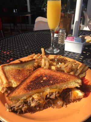 Short Rib Cheese & Parm garlic fries