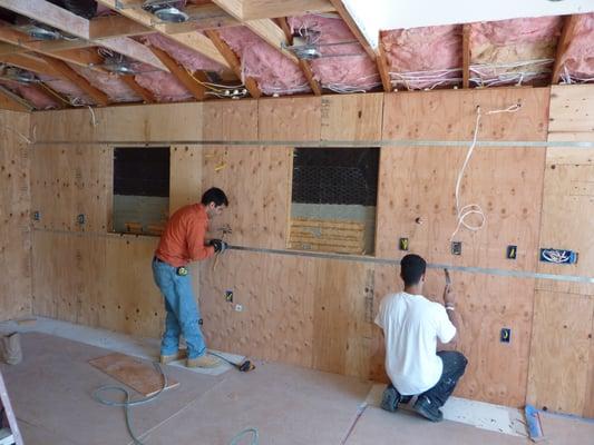 Strenthening and seismic band interior walls