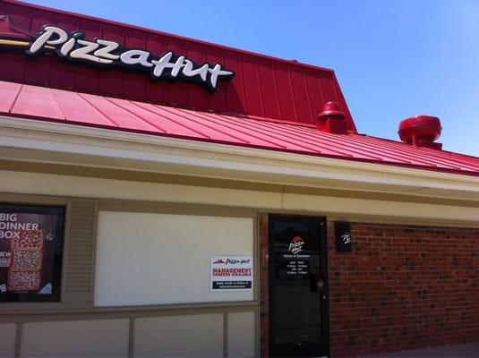 Yeah, it's a pizza hut that looks like a pizza hut.