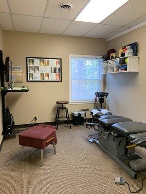 Chiropractic Louisville Adjusting Room