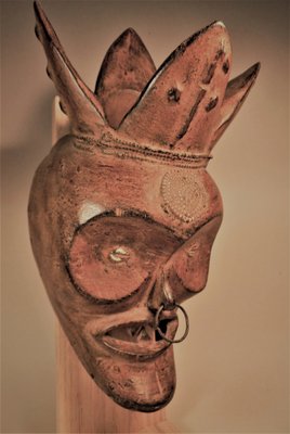 Striking Chokwe mask