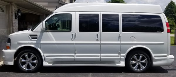 This van had running board/bumper damage multiple times because of low running boards. Because of Silver Lake Auto Body it looks brand new!