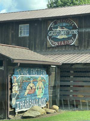 The entrance to the campground signage