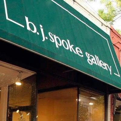 b.j. spoke gallery is a member owned and run cooperative gallery located at 299 Main St. in the heart of Huntington, NY.