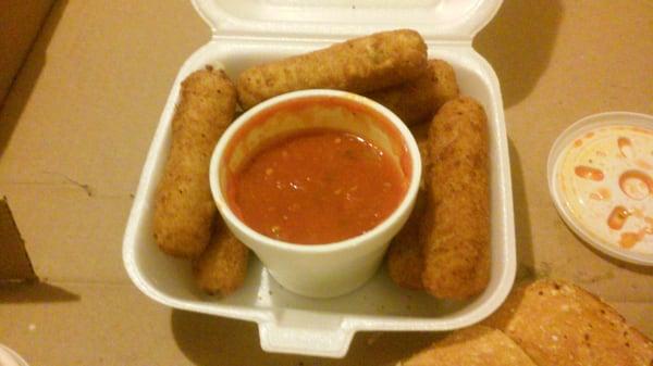 Mozzarella sticks with that amazing sauce