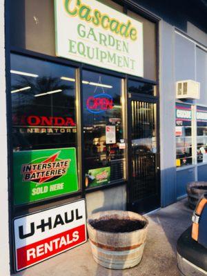 U-Haul Neighborhood Dealer