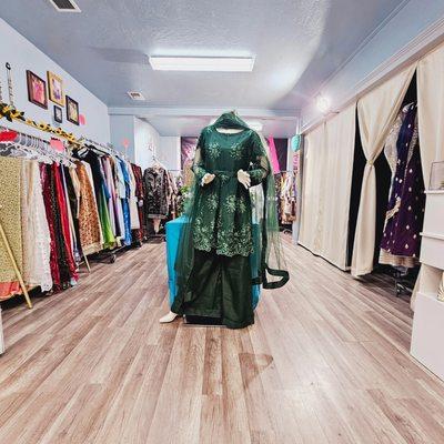 Pakistani, Indian and Afghani Clothing store in Yubacity CA