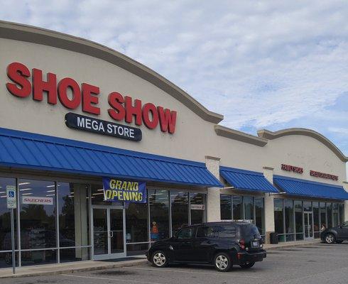 Shoe Show Mega Store