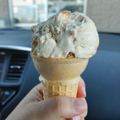 Philly's apple pie ice cream