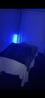 Singles massage room