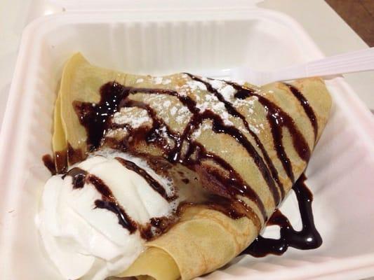 Togo strawberry crepe