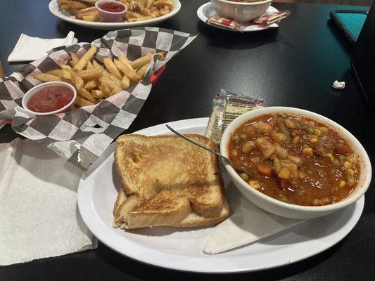 Grilled cheese and hamburger vegetable soup was delicious!