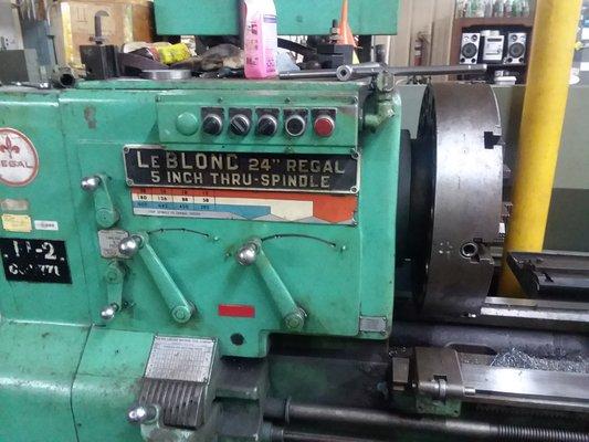 LEBLOND ENGINE LATHE 5" SPINDLE BORE 24;SWING OVER SADDLE