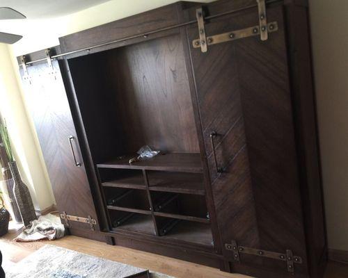 Entertainment center assembly