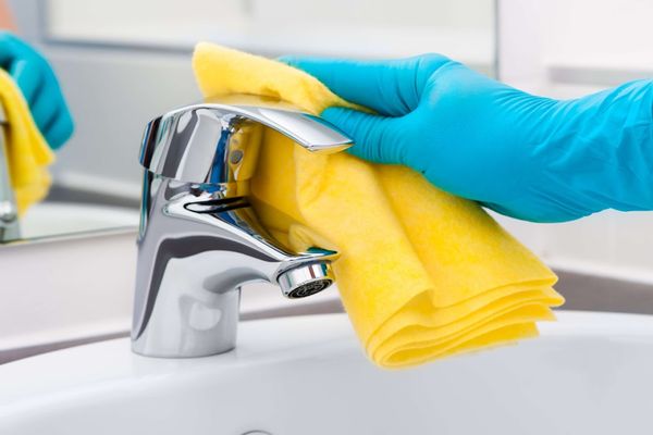 Bathroom faucet cleaning