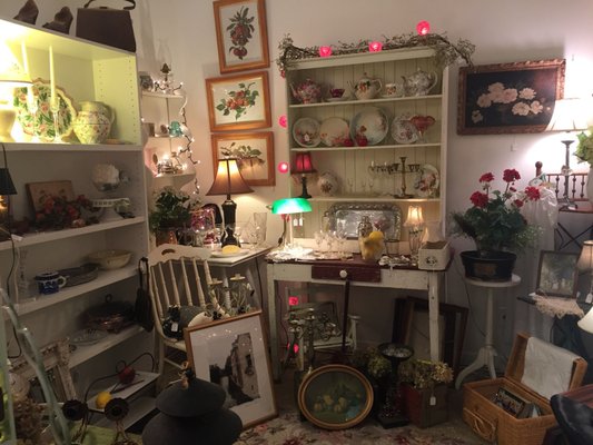 A small room of vintage goods.