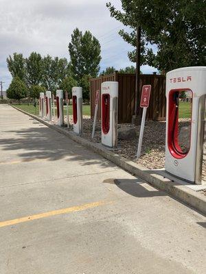 Tesla Green River Supercharger