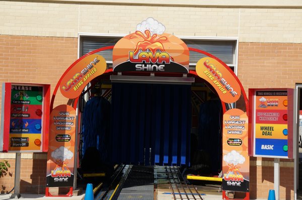 Lava Shine Conveyor Car Wash