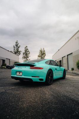 2017 Porsche 911 wrapped in Gloss Mint