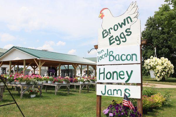 Fick Farms has a brand new pavilion to house farm fresh flowers, produce, baked goods, and so much more. Everything is locally-sourced.