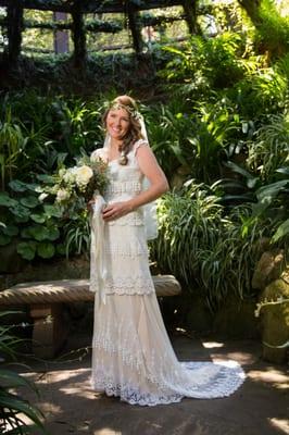 Bride in the sunken garden captured by Brain McCarthy