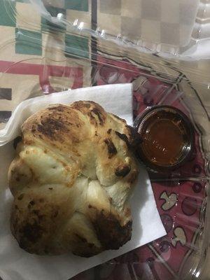 Garlic knot & marina sauce