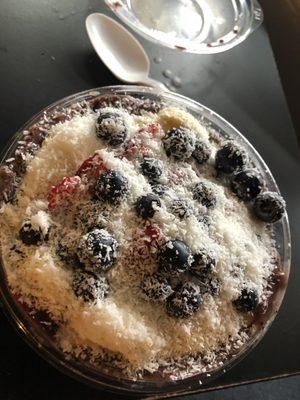 Açaí bowl