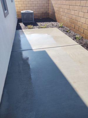 Concrete side yard pad