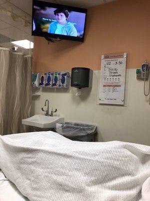 ER room with TV for long waits