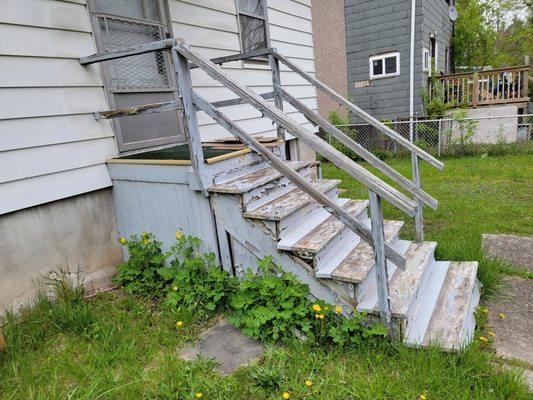 Old back porch was ready to fall apart. It was to old to walk on. Very weak