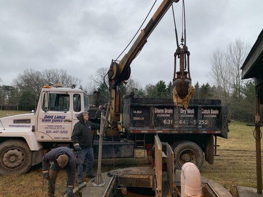 Cleaning of a lift station of wipes and debris in a H.O.A. Community to keep the pumps flowing