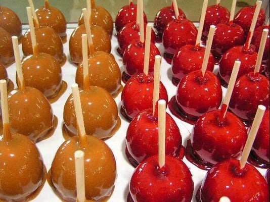 Candied and caramel apples