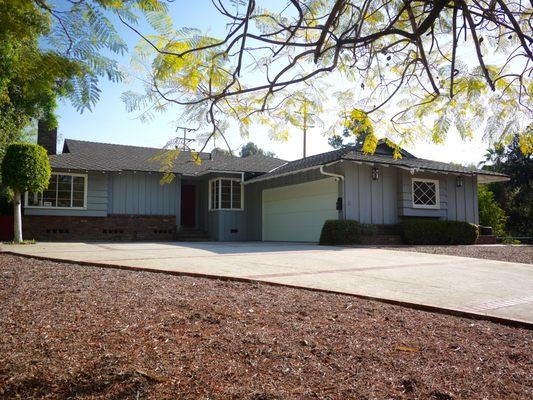 Beautiful mid-century modern on Oaklawn Avenue in South Pasadena.