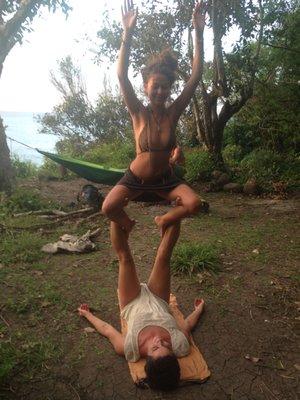 acro yoga in kauai