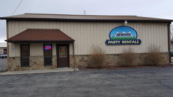 Our storefront located at 770 Jonesville Rd. Columbus, Indiana